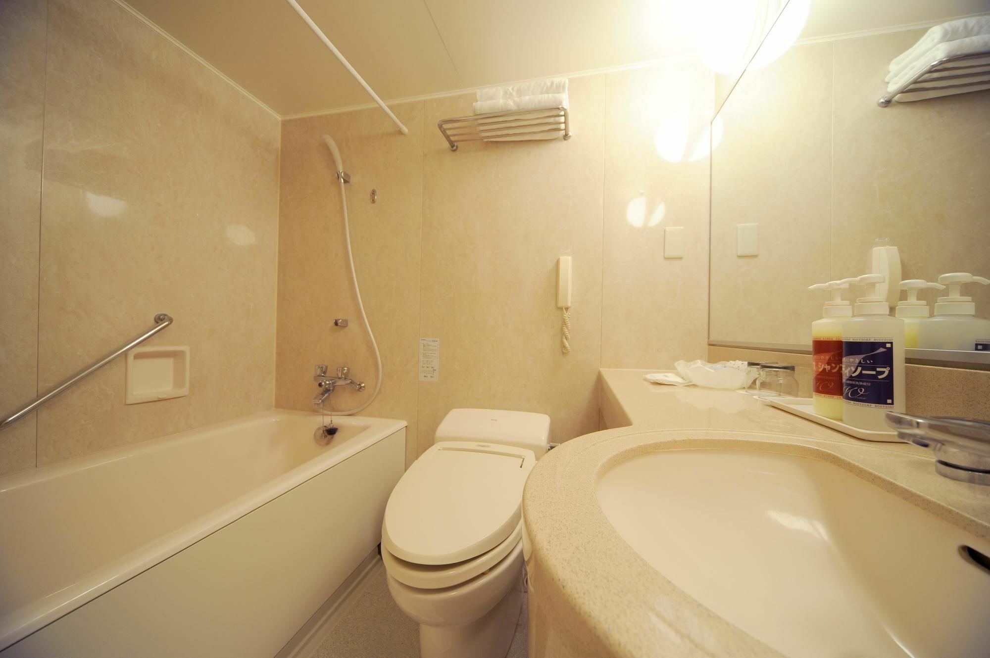 Bright Park Hotel Kōchi Dış mekan fotoğraf
