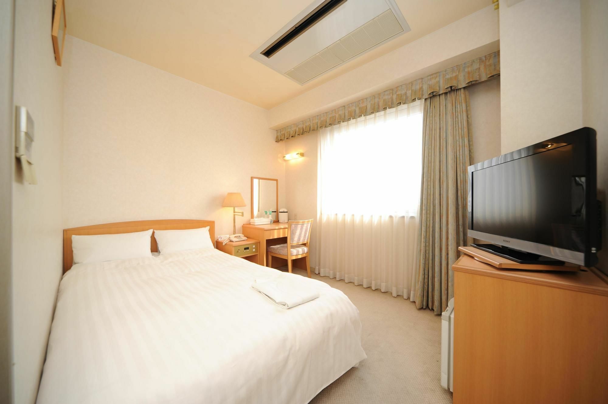 Bright Park Hotel Kōchi Dış mekan fotoğraf